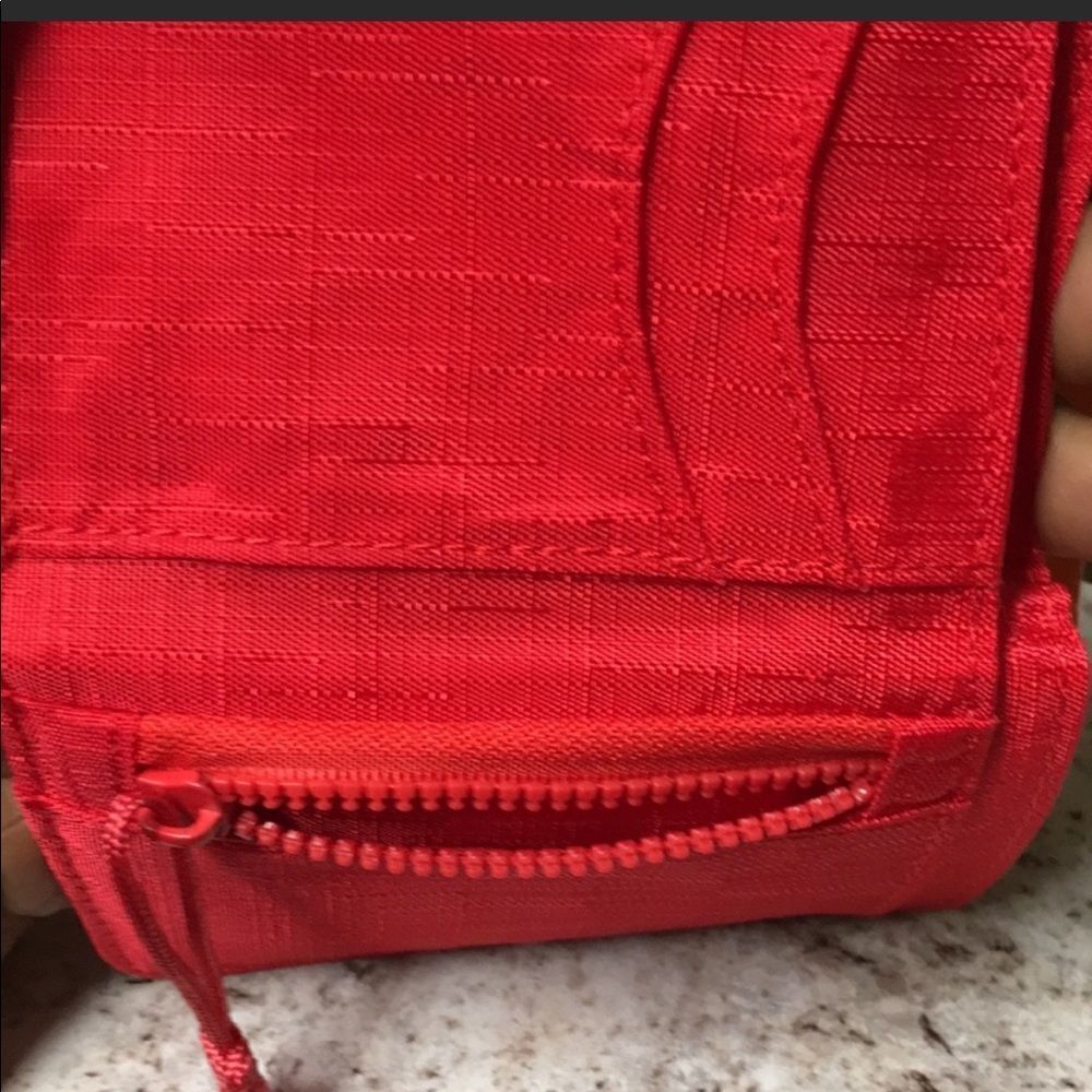 Goodfellow Men’s Hook & Loop Wallet. - Picture 4 of 5